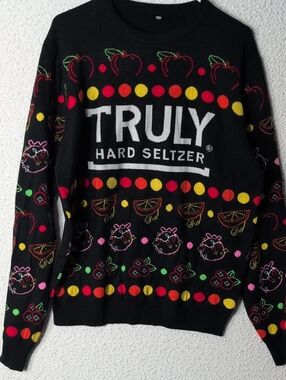 TRULY Hard Seltzer Black Logo Crewneck Sweater XL